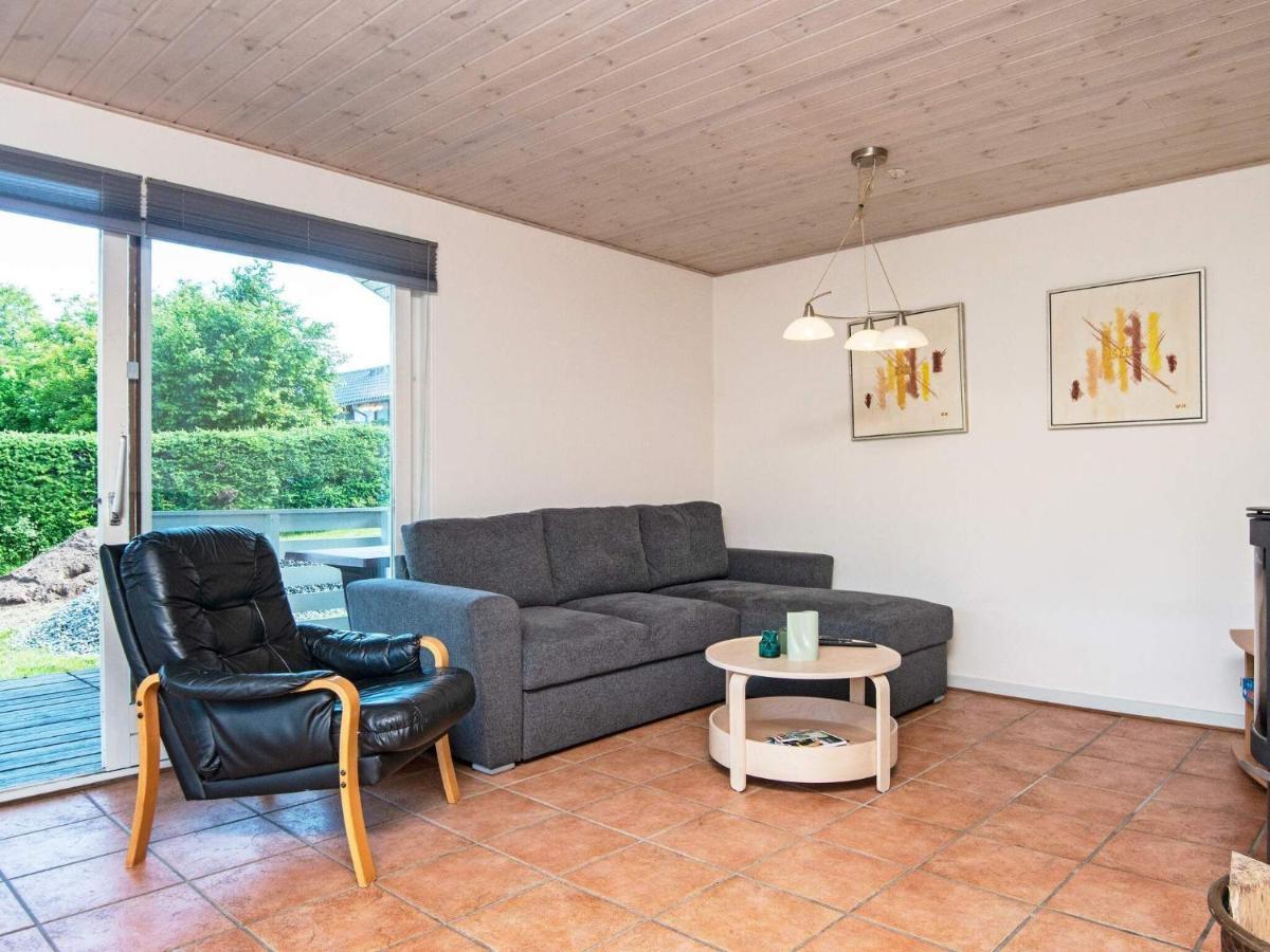 4 Person Holiday Home In B Rkop Børkop Exteriér fotografie