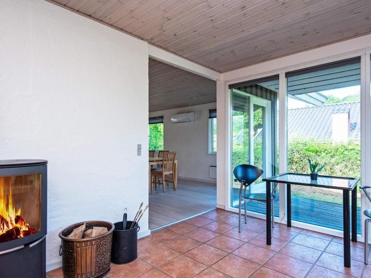 4 Person Holiday Home In B Rkop Børkop Exteriér fotografie